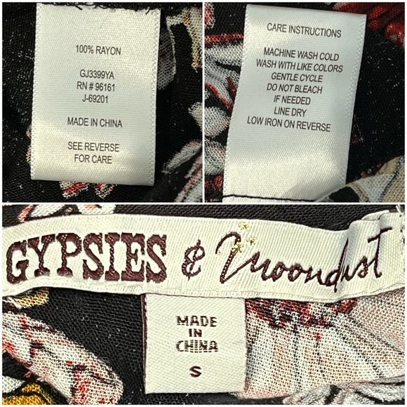 NWT Gypsies & Moondust Gigi Printed Keyhole Top Bell Sleeves Women's Size small - Picture 5 of 16